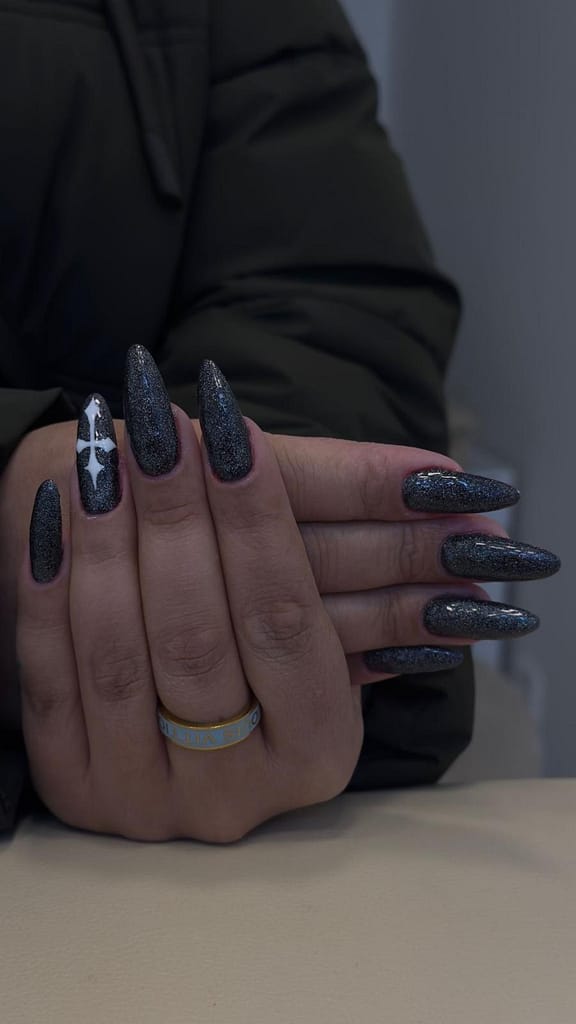 Feriköy Protez Tırnak | DOPPLE STICH Şişli Tırnak Bakımı